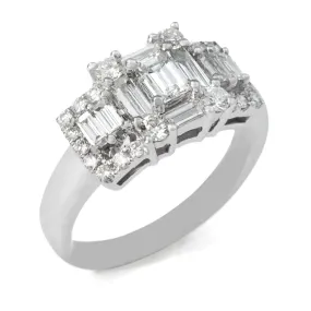18ct White Gold Exquisite Baguette Diamond Ring