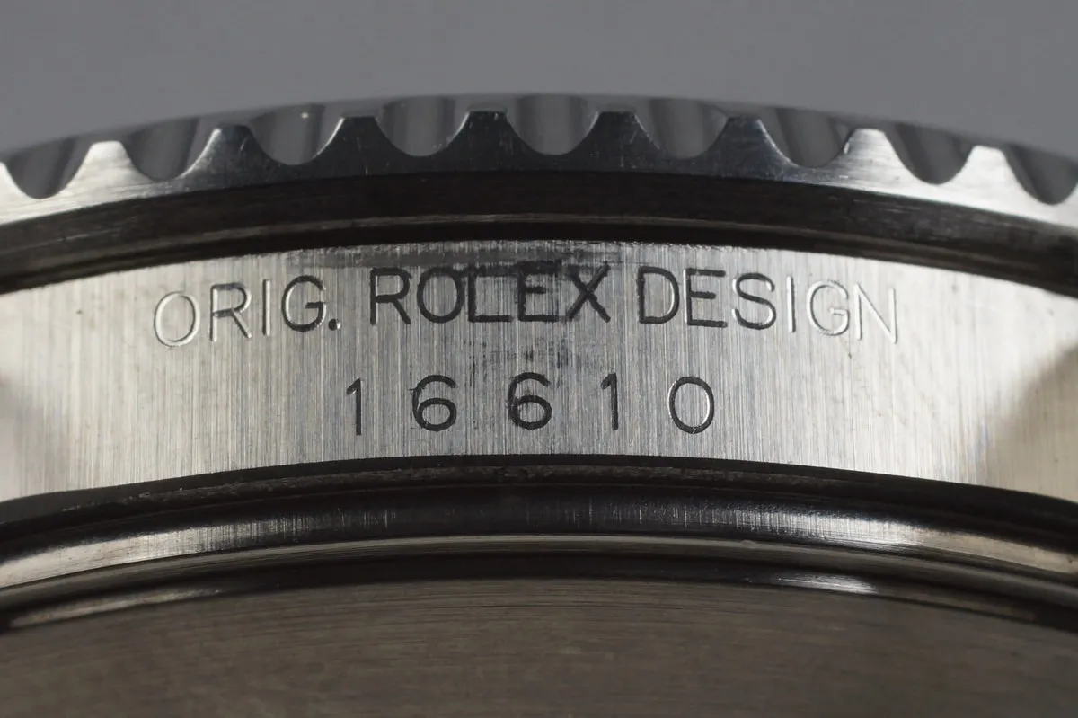 1995 Rolex Submariner 16610 with RSC Papers