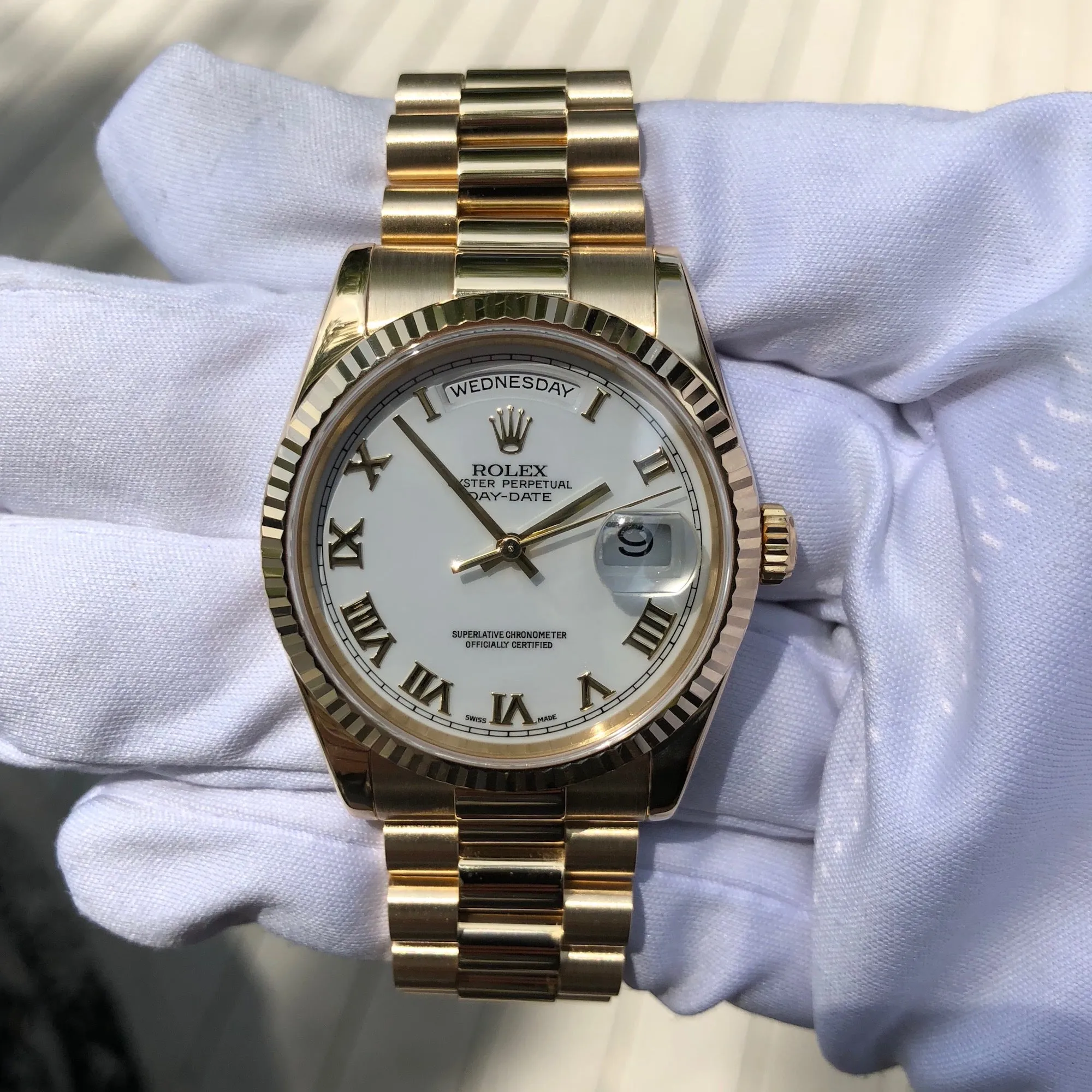2003 Rolex President 118238 Day Date 18K Yellow Gold White Roman Wristwatch Box Papers