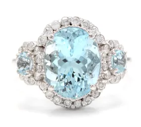 6.90 Carats Exquisite Natural Aquamarine and Diamond 14K Solid White Gold Ring