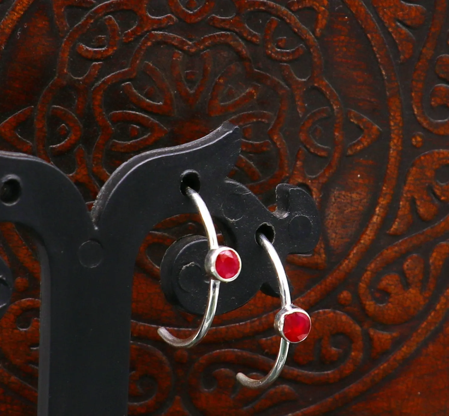 925 Sterling silver handmade fabulous single ruby stud earring , fabulous brides stylish fancy fashionable earring jewelry from india ear705