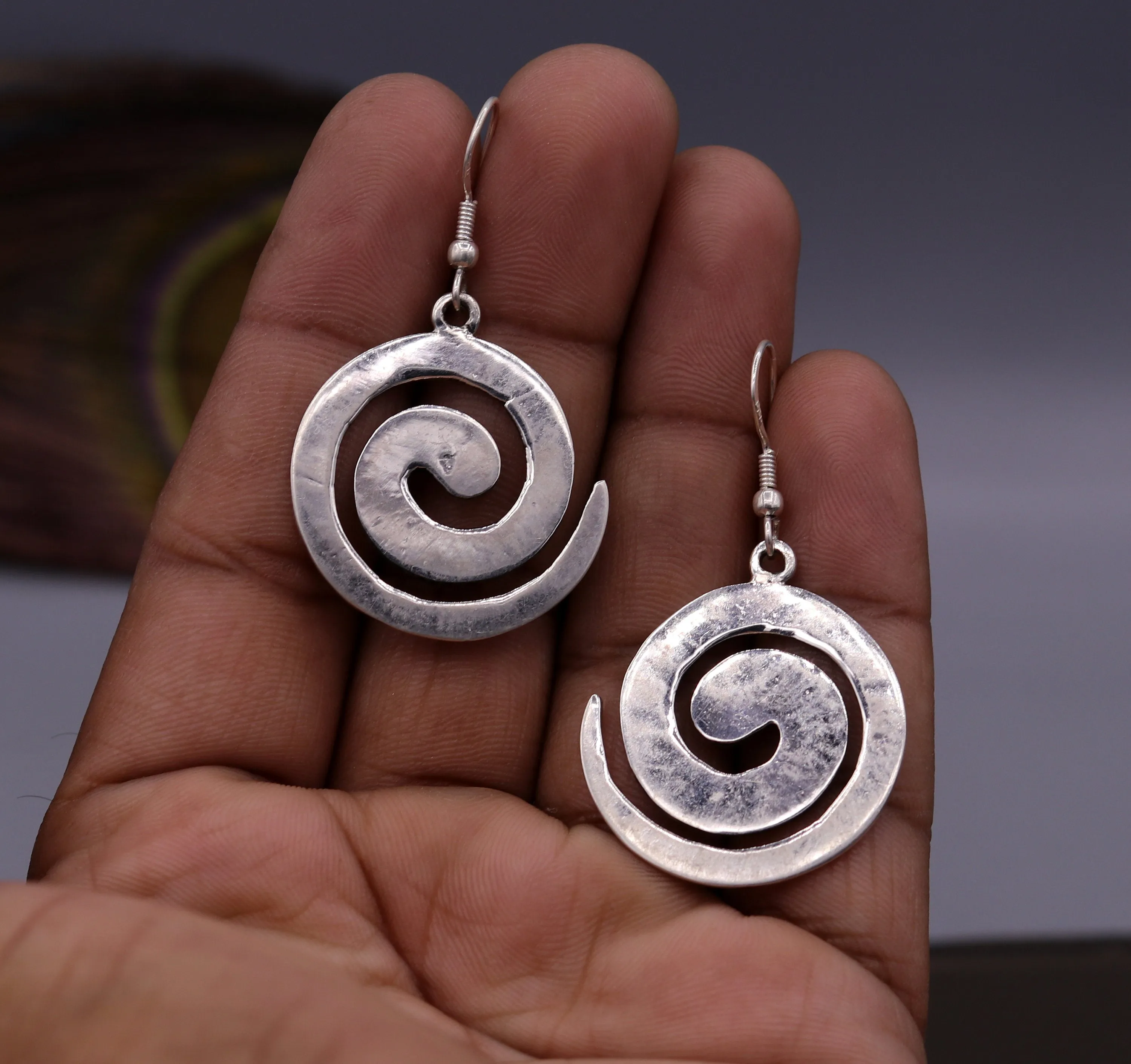 Amazing spiral design 925 solid sterling silver scratch link fancy hoops earrings tribal jewelry from Rajasthan india daily use jewelry s420