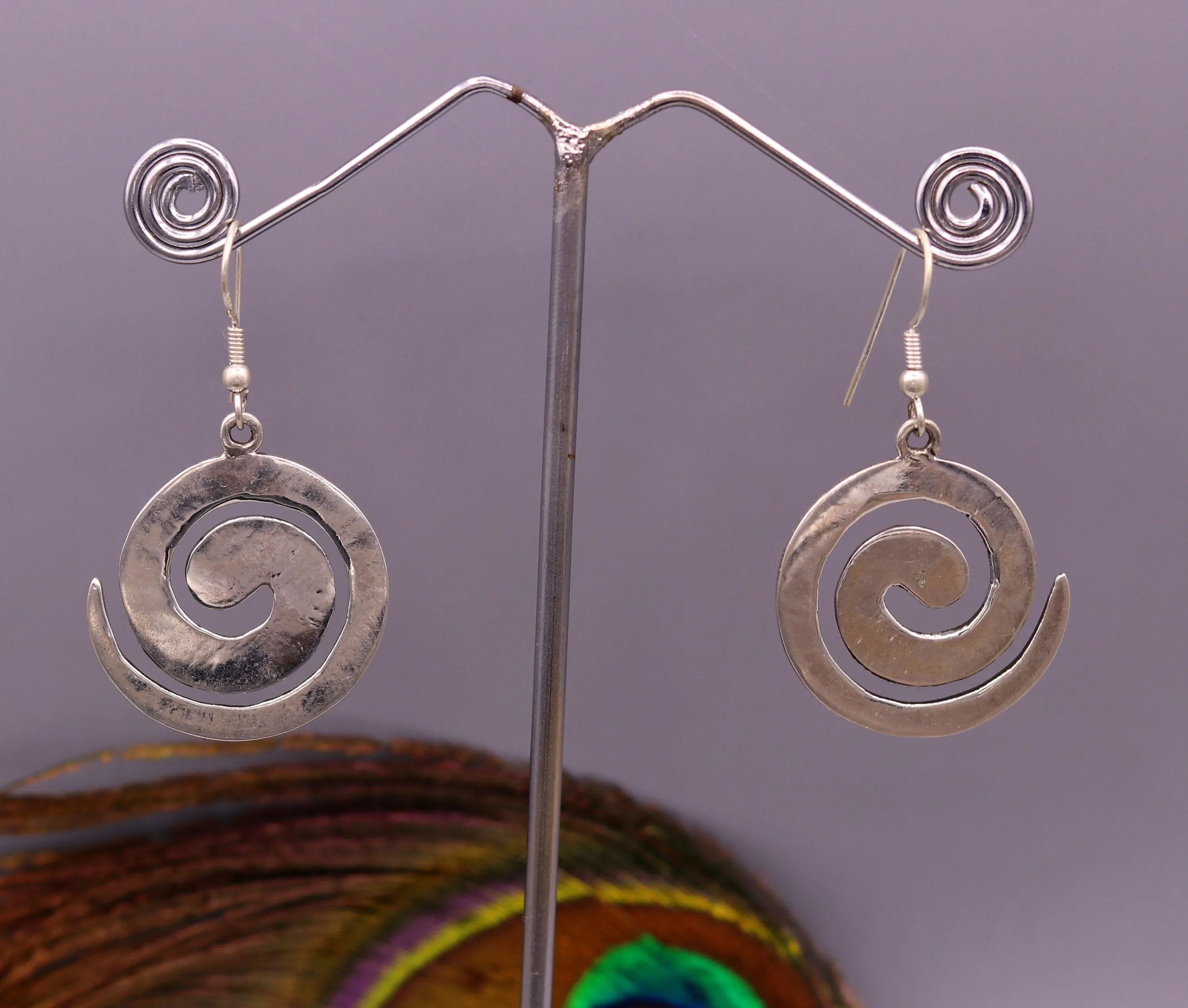 Amazing spiral design 925 solid sterling silver scratch link fancy hoops earrings tribal jewelry from Rajasthan india daily use jewelry s420