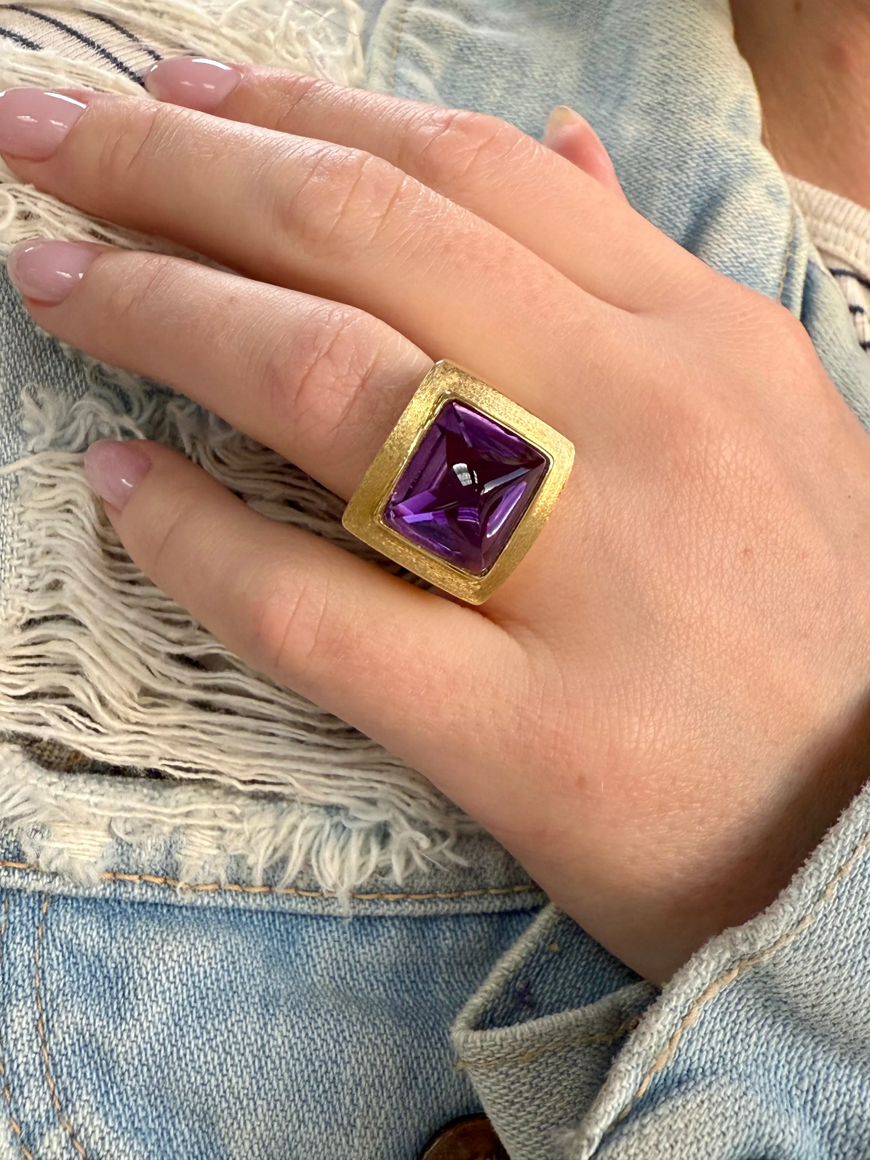 Amethyst Square Dome Ring, 18k