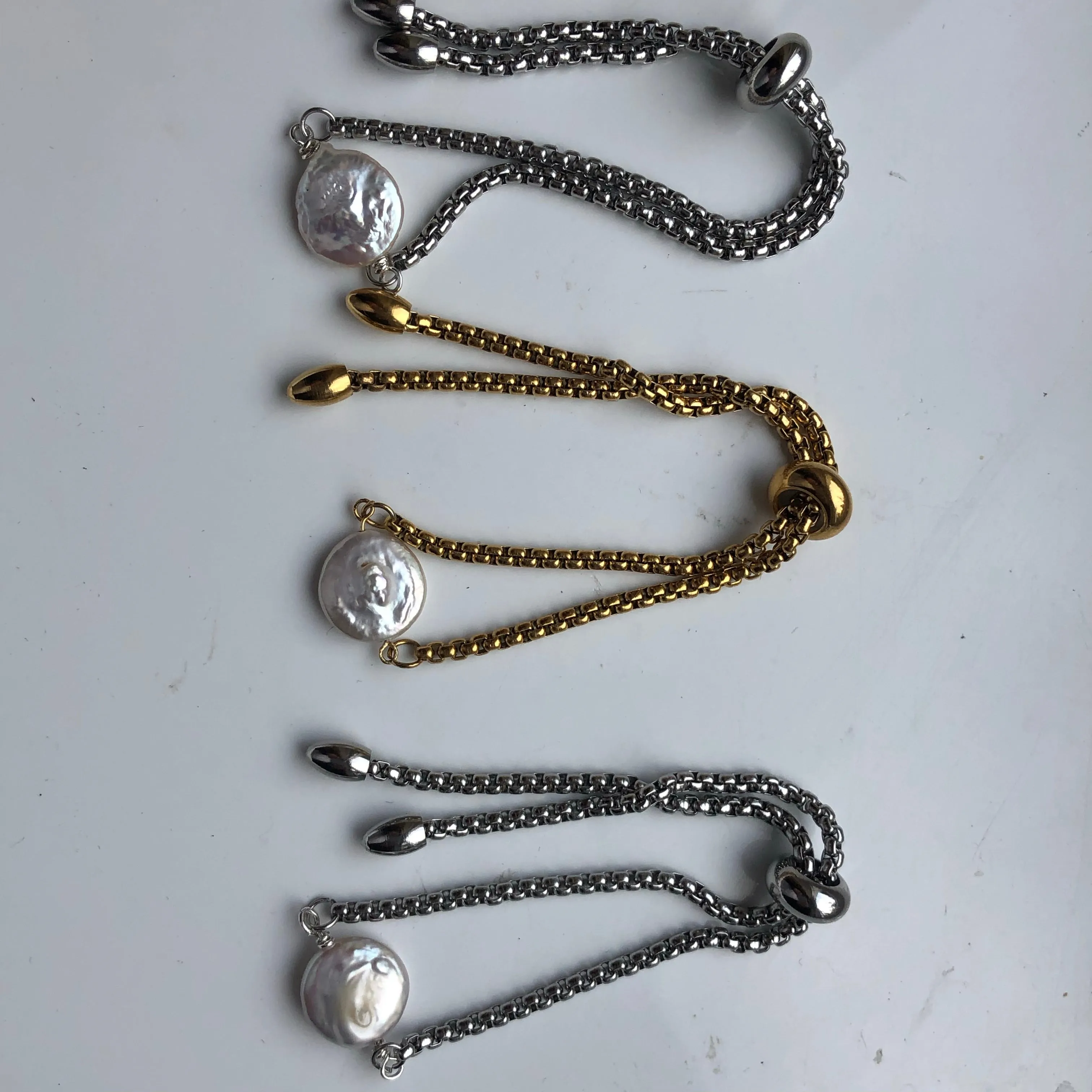 Bracelet: Pearl coin chain slider style bracelet