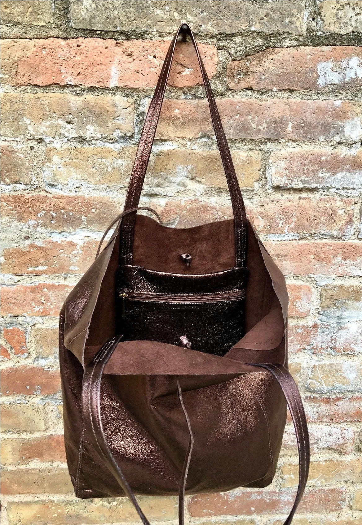 Burgundy  brown tote leather bag. Metallic effect genuine leather shopper. Large carry all bag for your laptop, books.Burgundy leather purse