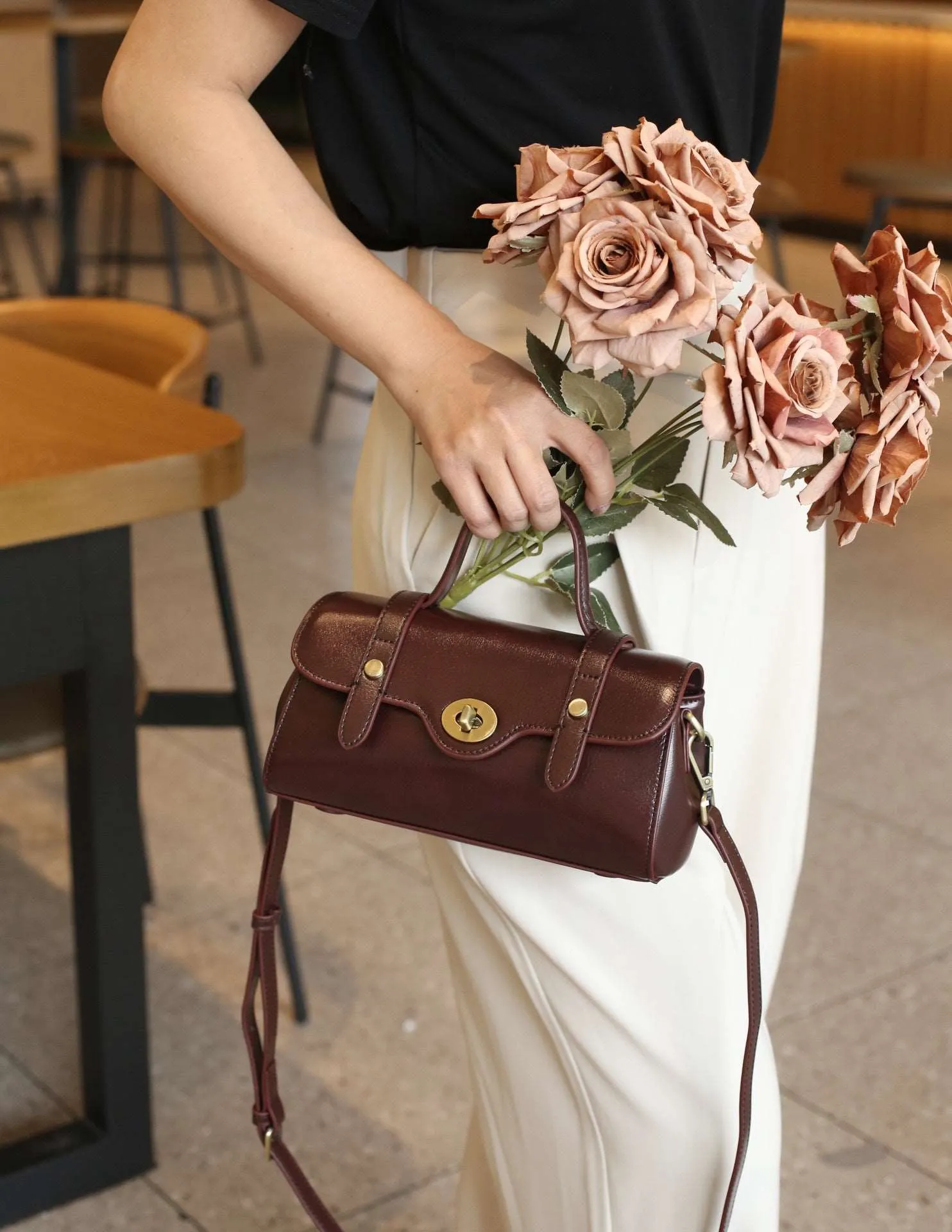 Chic Leather Carryall