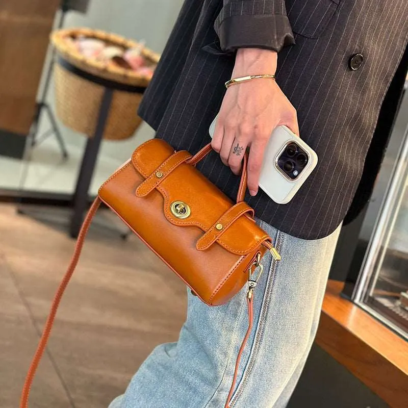 Chic Leather Carryall