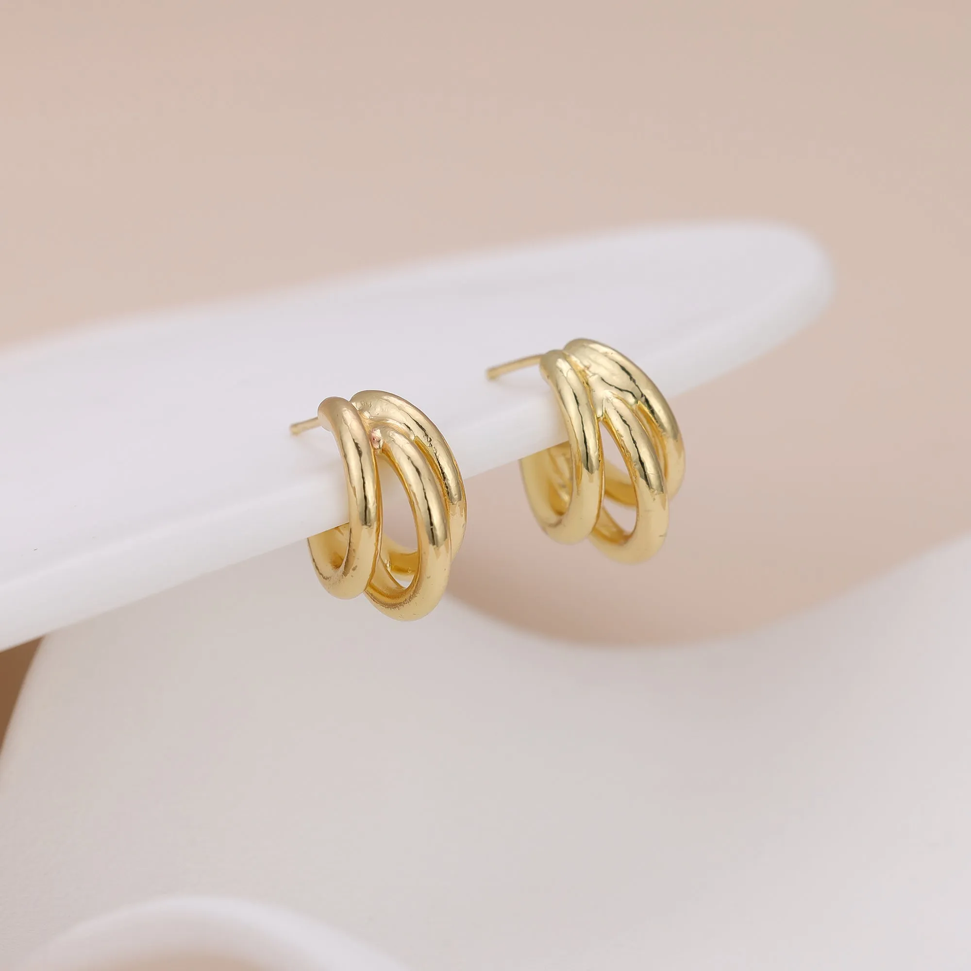 E117 statement triple open hoop earrings