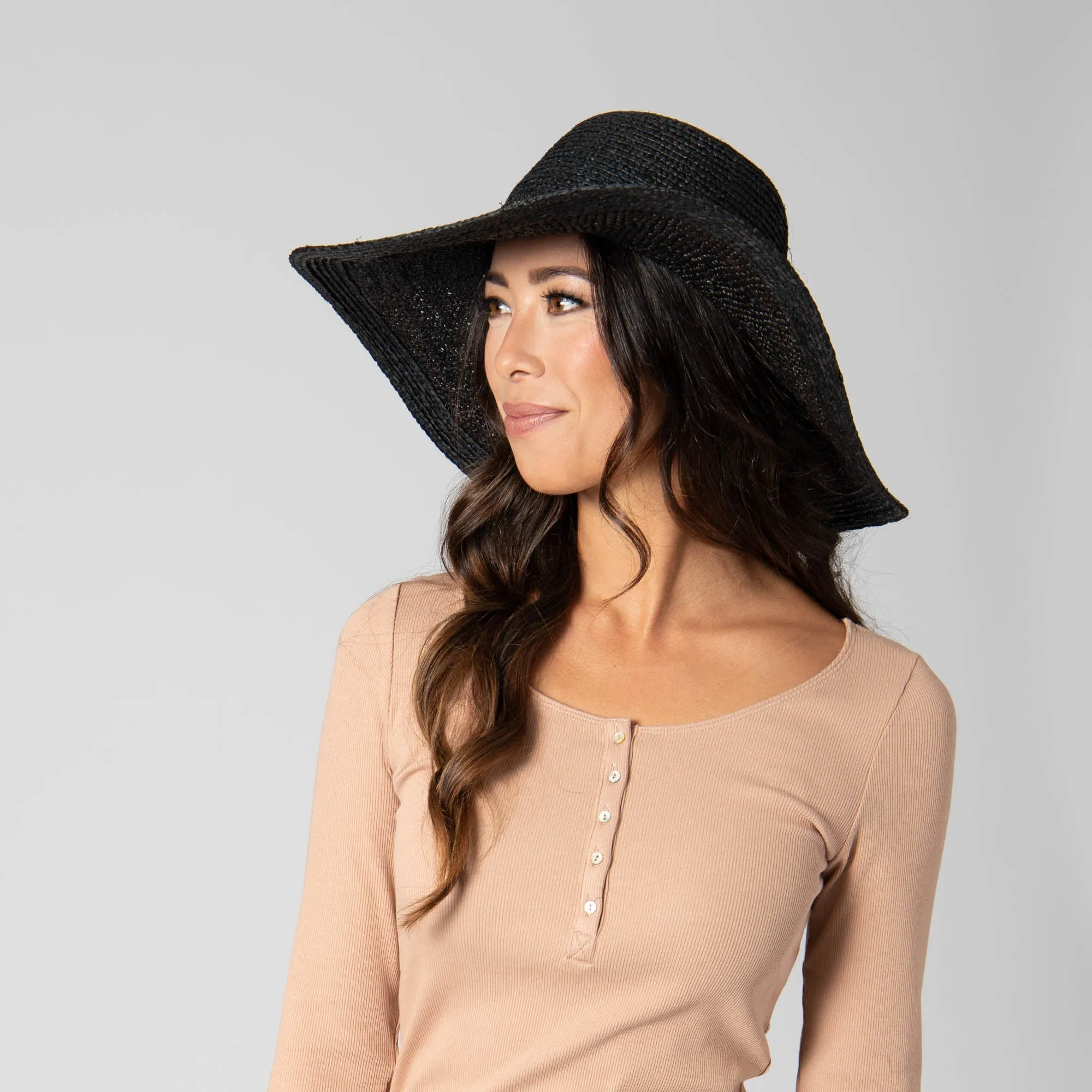 Elegant - Raffia Braid Round Crown Sun Hat