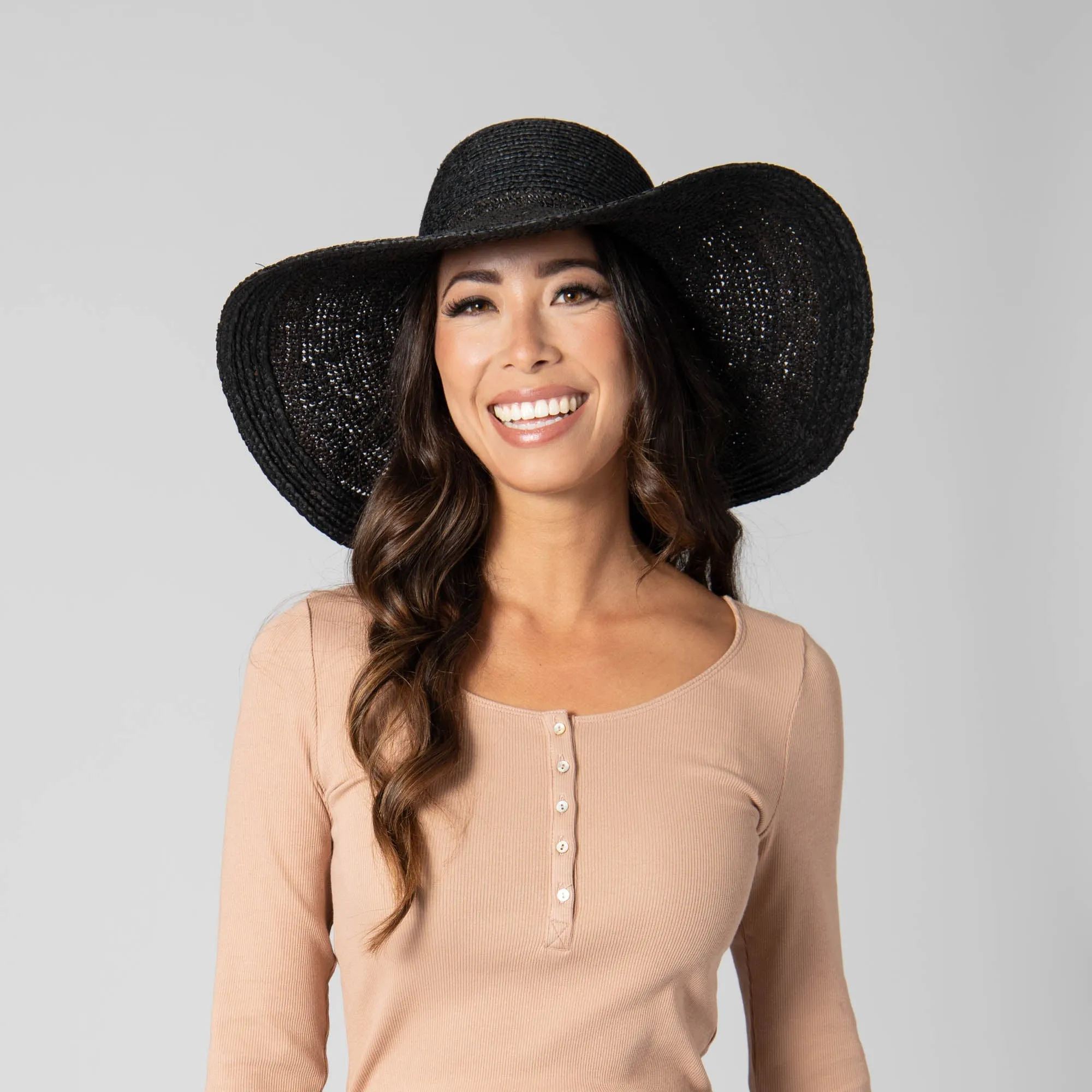 Elegant - Raffia Braid Round Crown Sun Hat