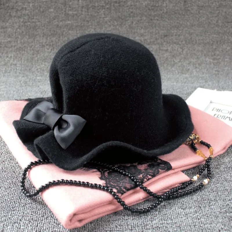 Elegant retro winter hat