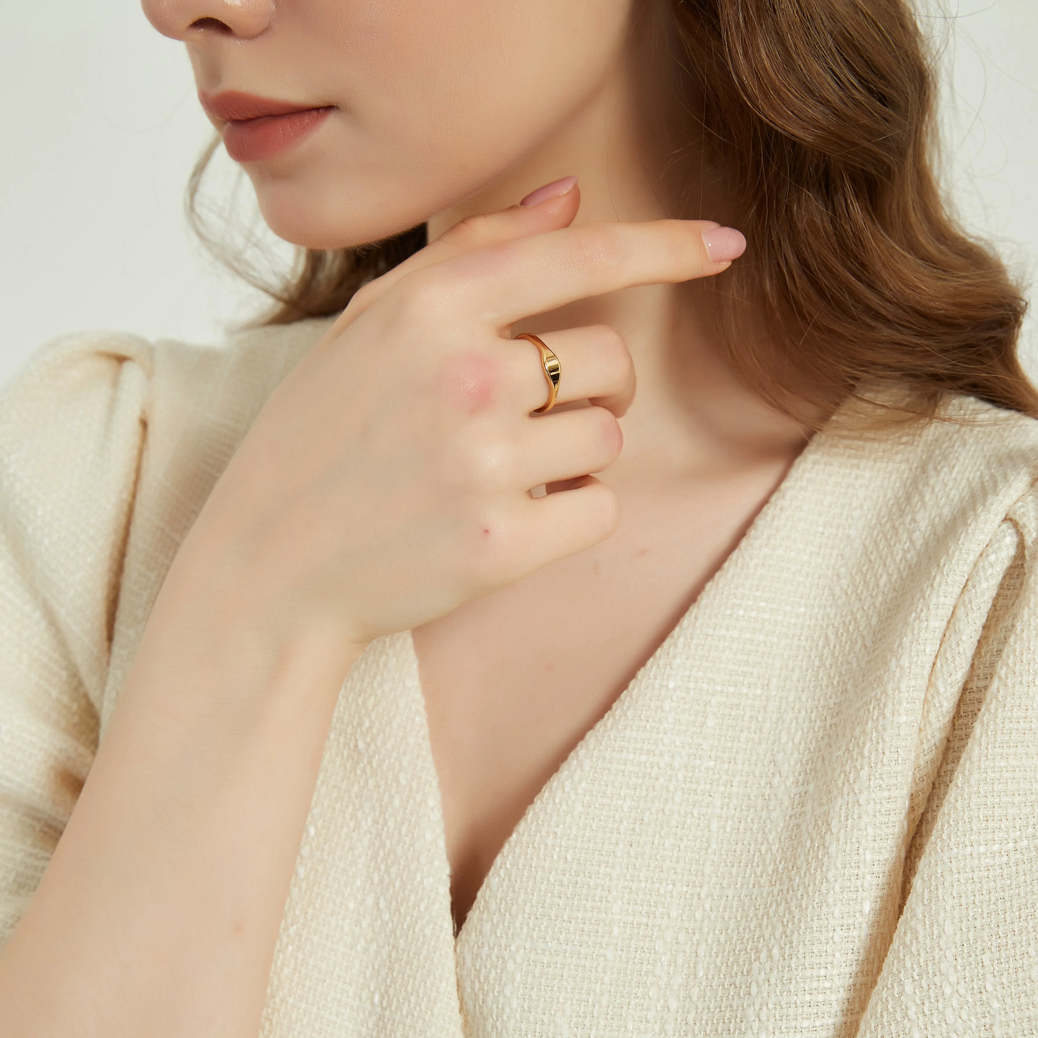 Eliza gold flat top signet stacking ring