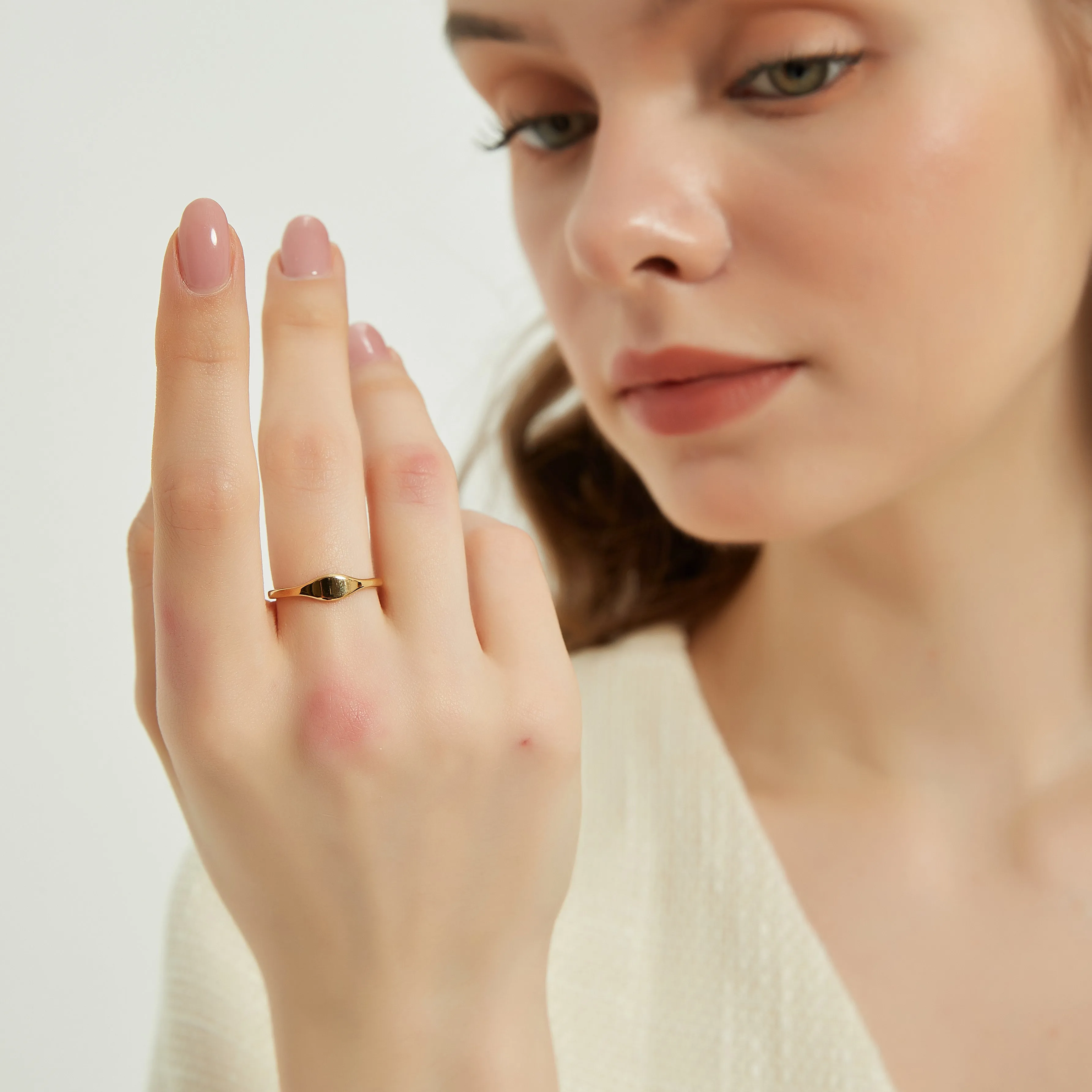 Eliza gold flat top signet stacking ring