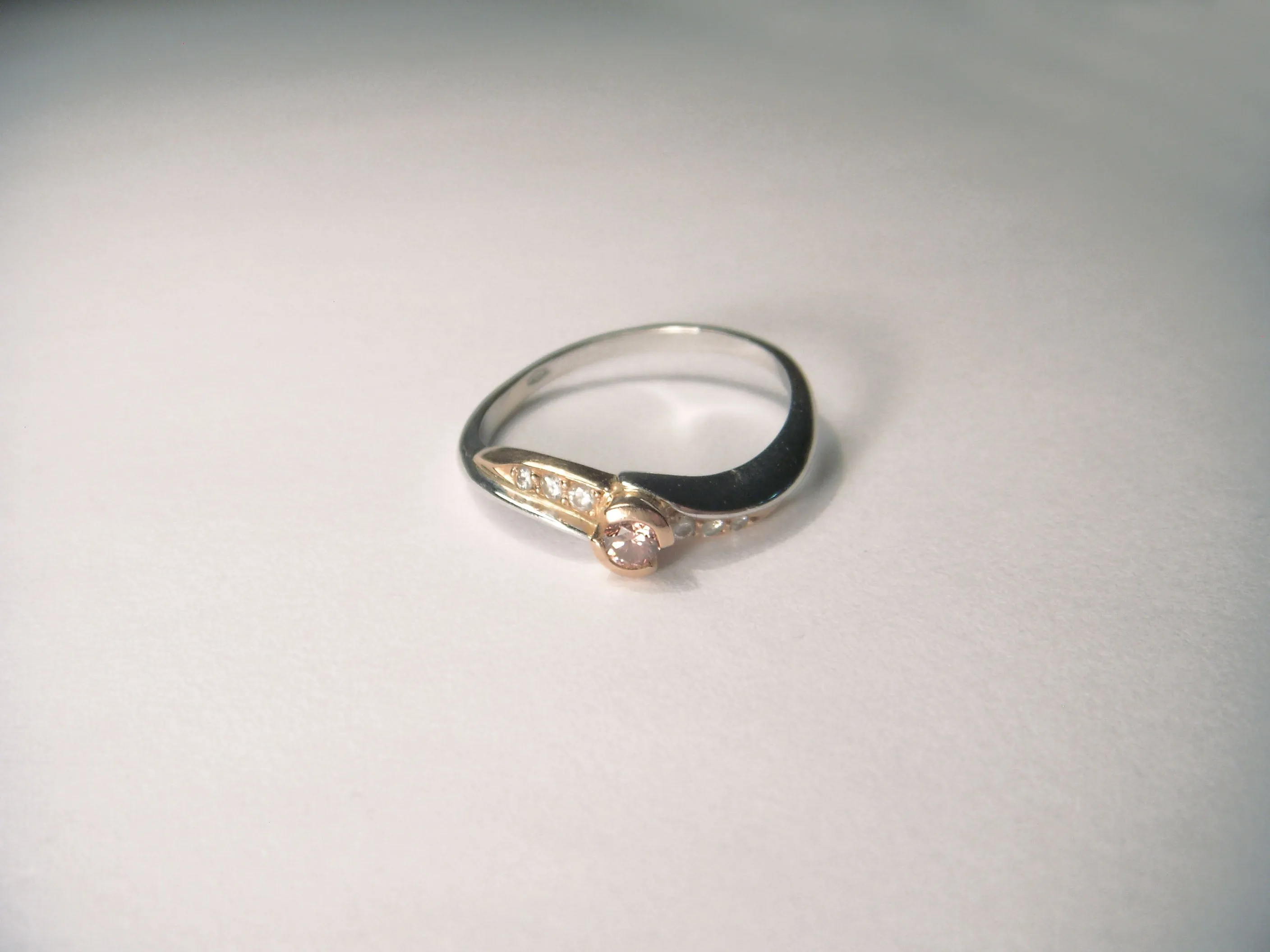 Exquisite 18K White 2-Tone Gold Fancy Color Pink Diamond Designer Stacking Band Ring