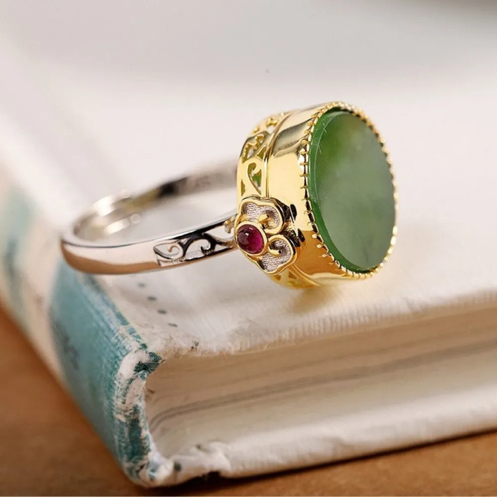 Exquisite Green Jade Gemstone Ring