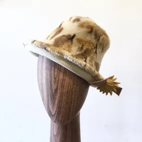 FRANCETTE VINTAGE Women’s beaver hair cloche with mustard floral grossgrain ribbon florette detail