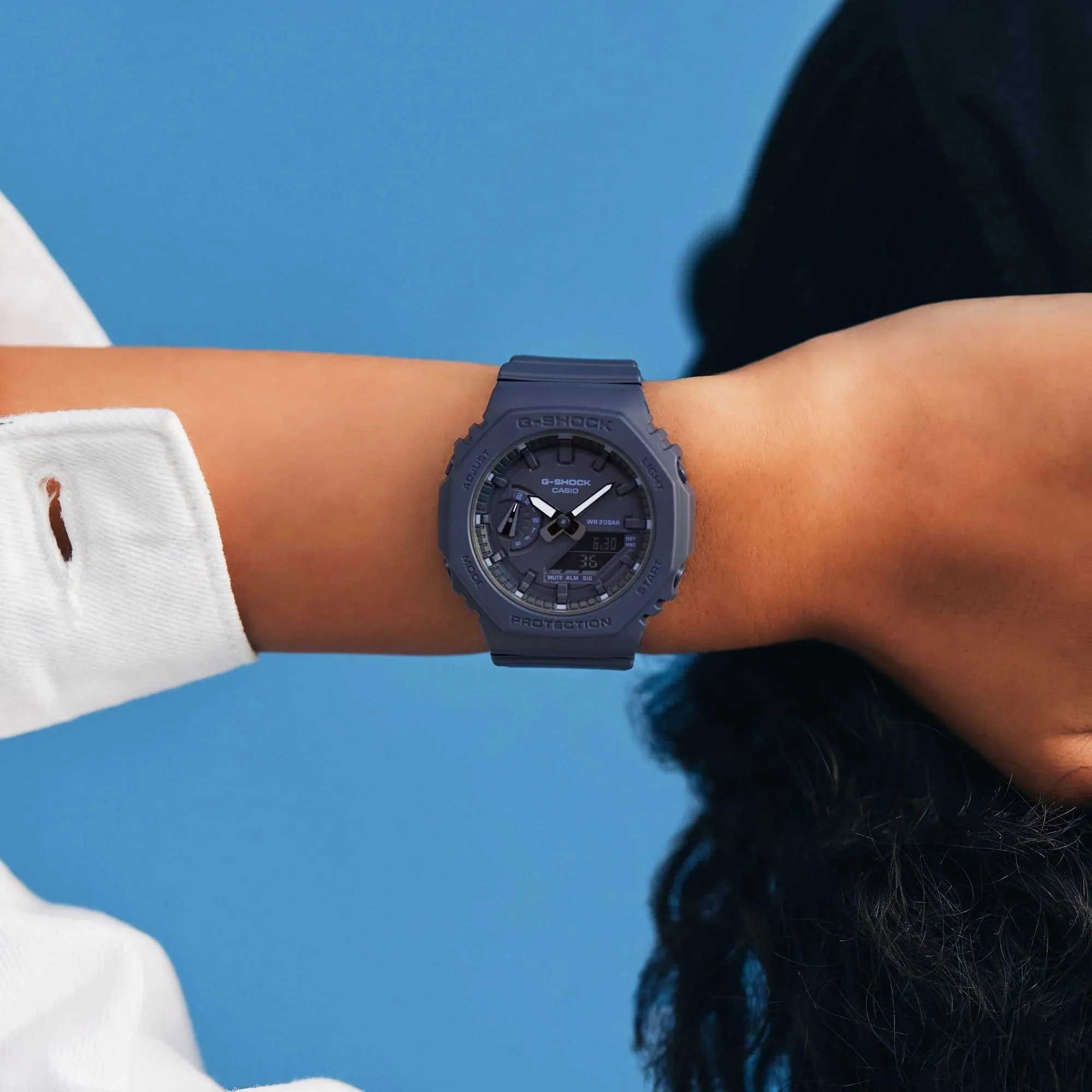 G-Shock Mid Size Carbon Core Series - Navy Blue - GMAS2100BA-2A1
