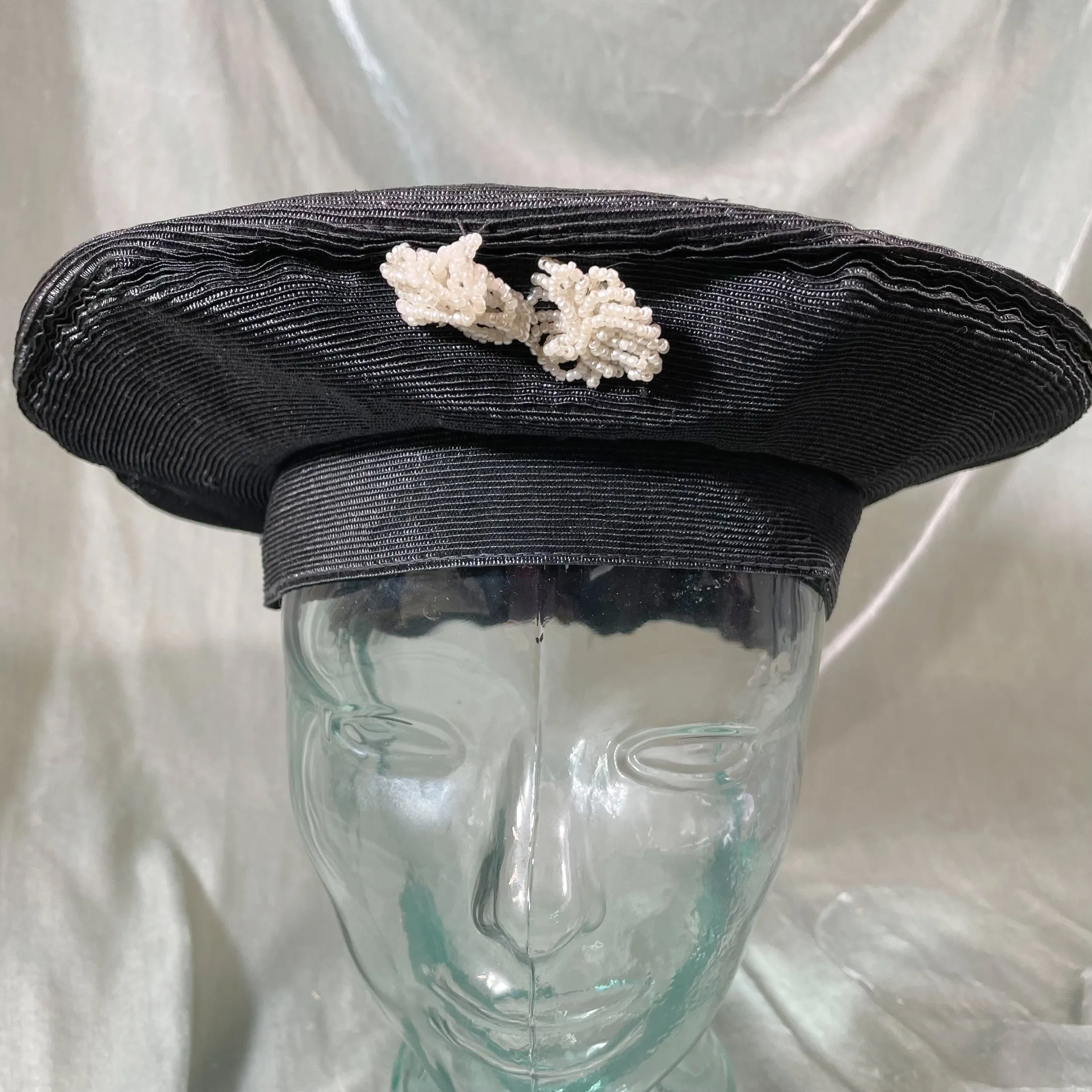 Gage Bros Vintage 40s Black Straw Tam O' Shanter Ladies Hat w/Bead Accents S