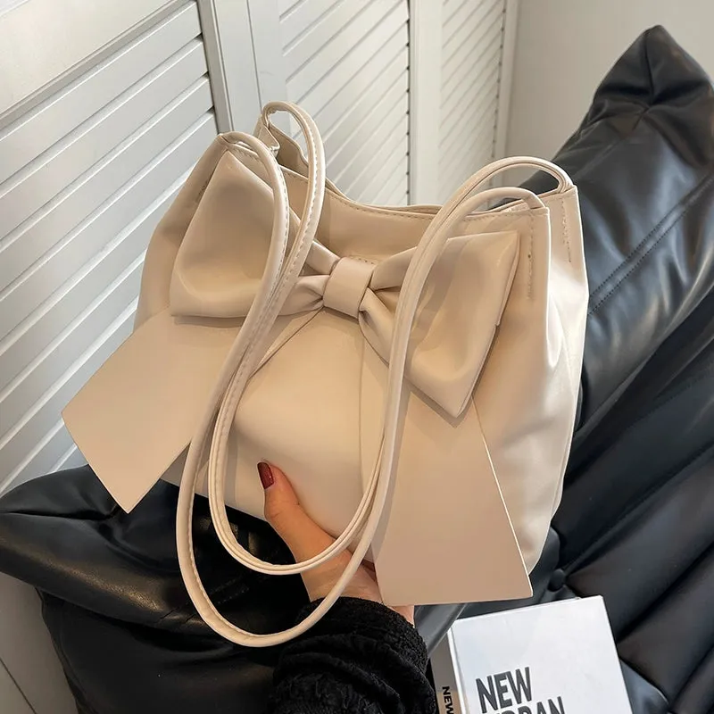 Girl's Stylish Versatile Leather Bag
