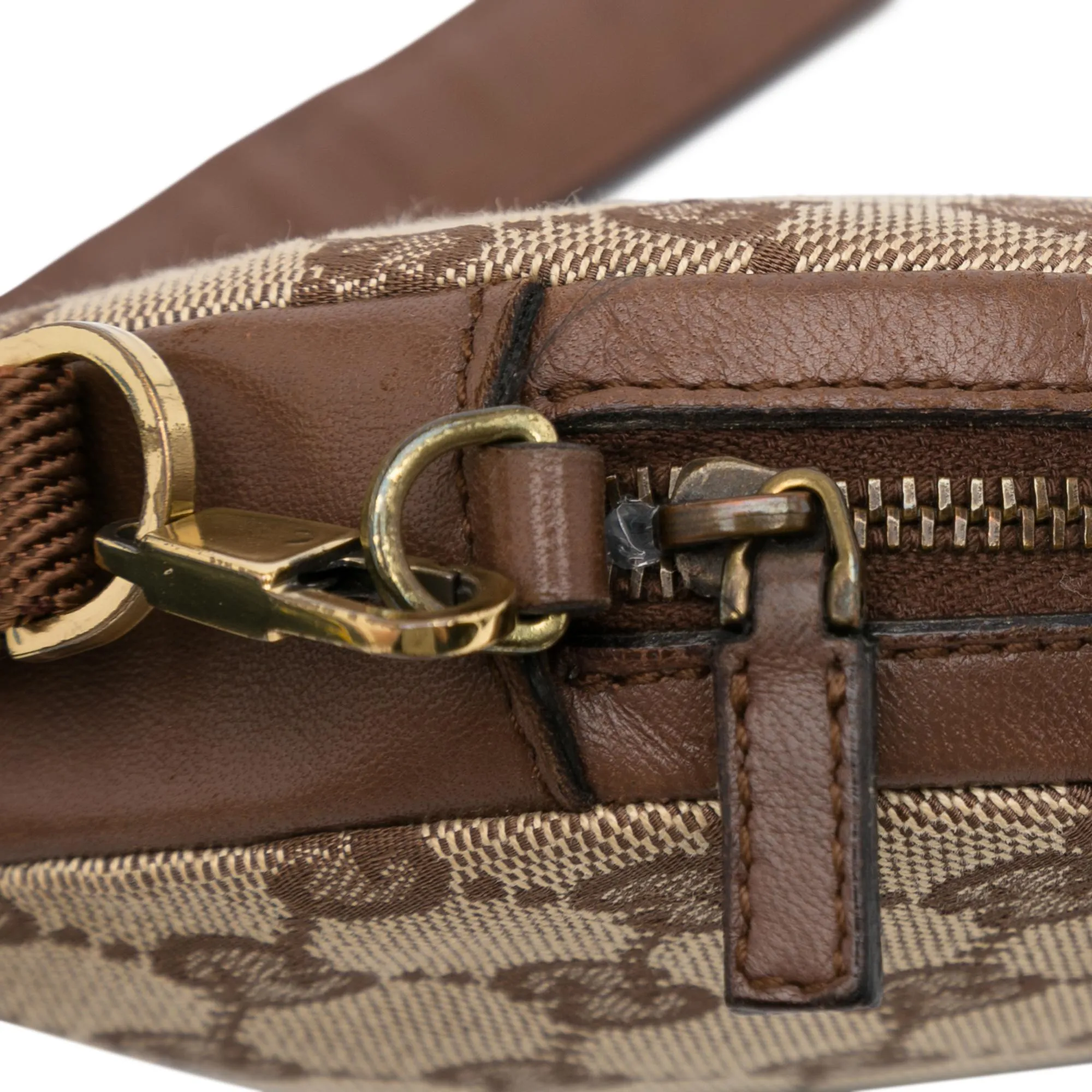 Gucci GG Canvas Round Crossbody (SHG-vcB2C2)