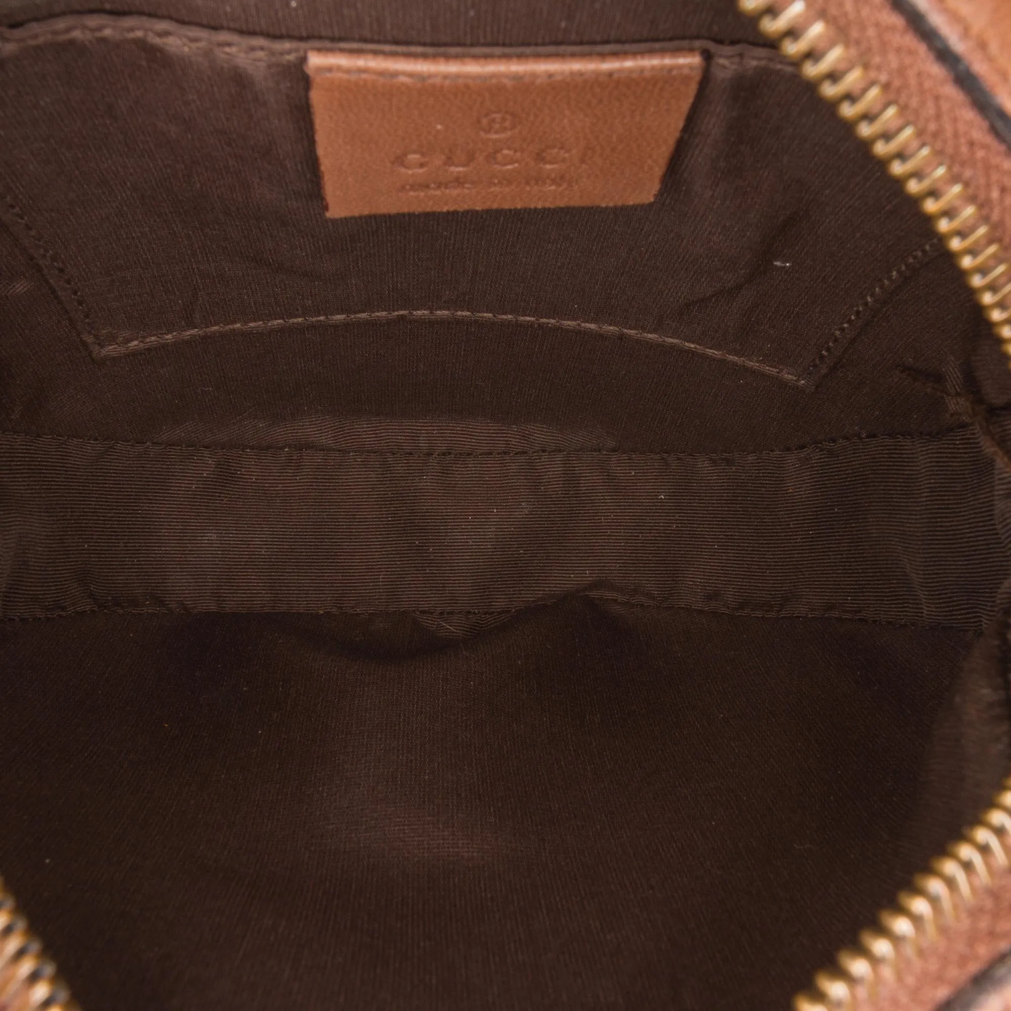 Gucci GG Canvas Round Crossbody (SHG-vcB2C2)