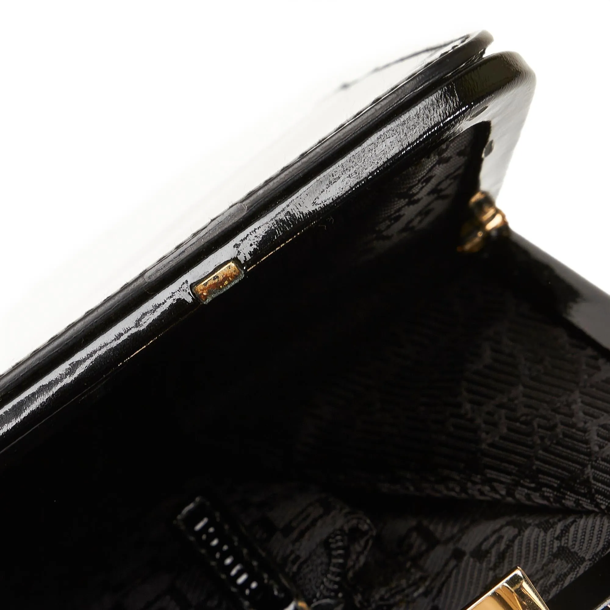 Gucci Patent Leather Handbag (SHG-6H1CTI)