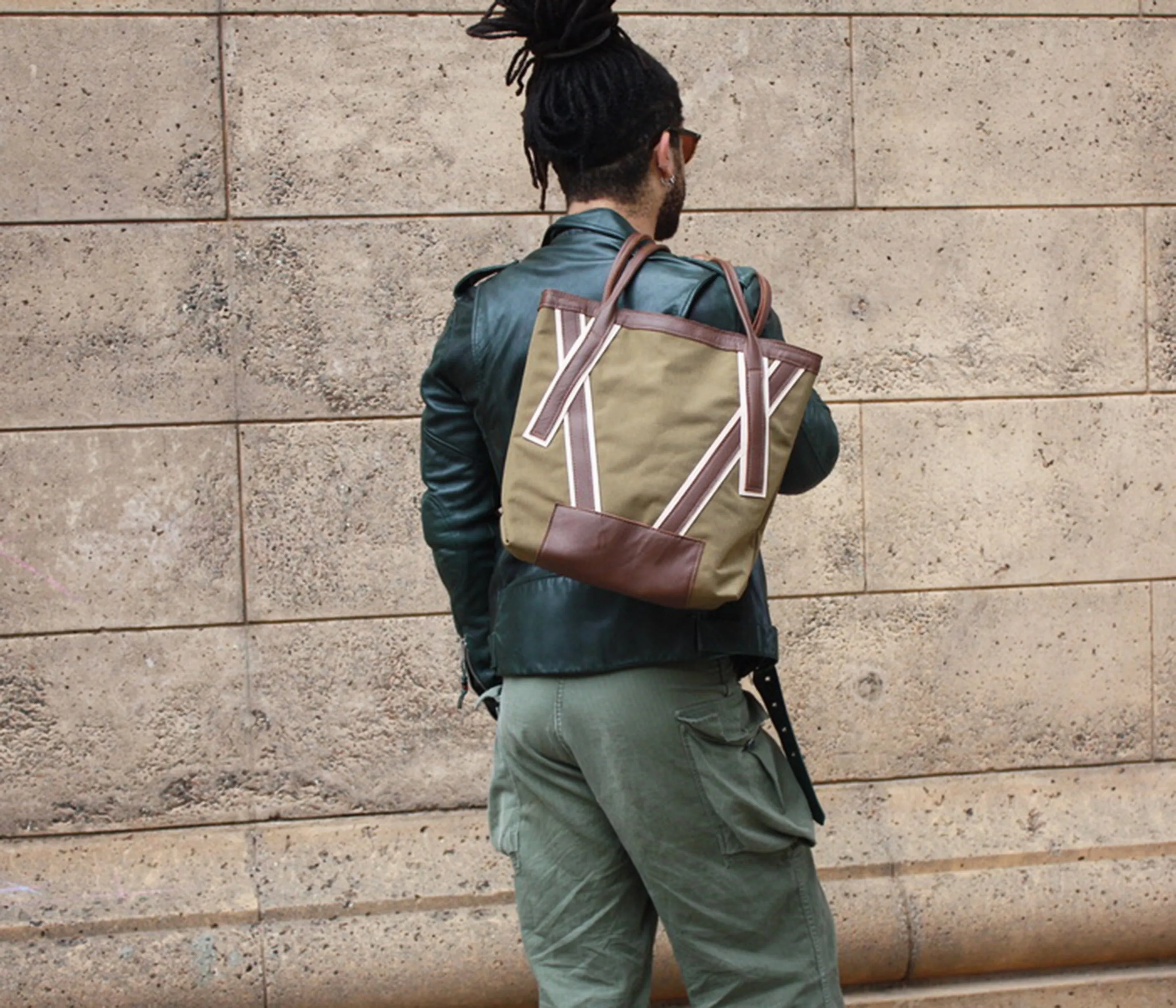 LV - Brown