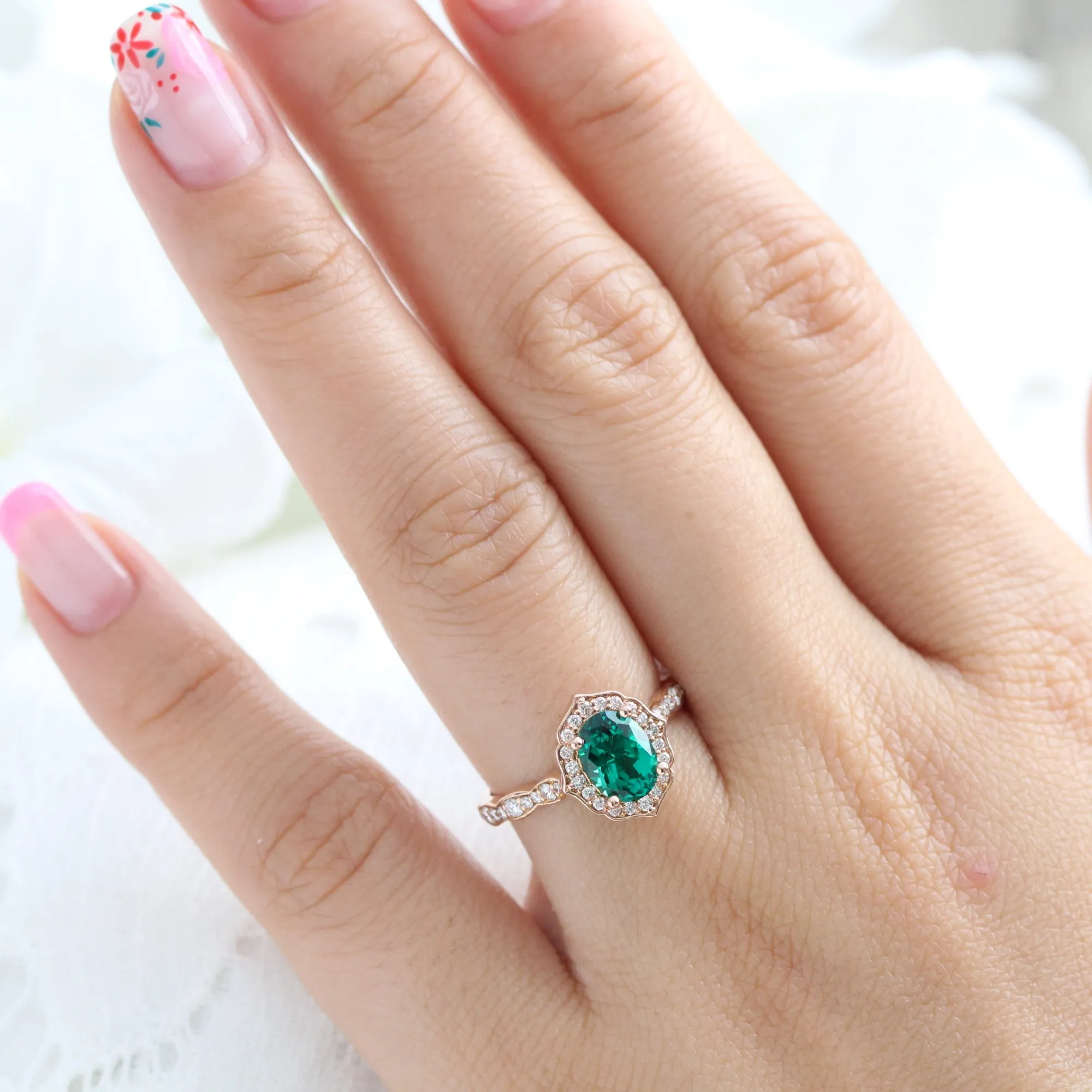 Oval Emerald Diamond Ring in Vintage Floral Scalloped Band