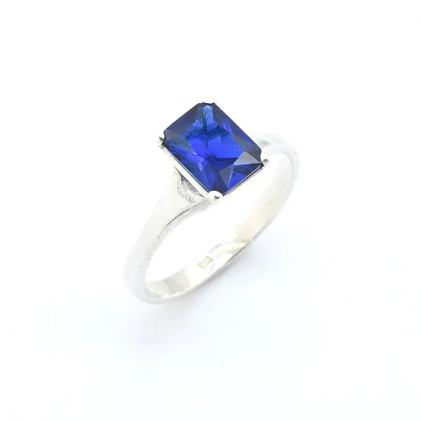 Sapphire Solitaire Ring - Blue Diamond Ring - Vintage Solitaire Ring