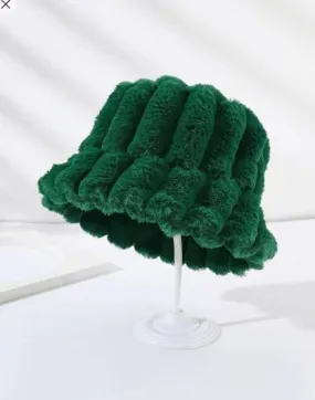 Shein 1pc Unisex Solid Color Striped Fluffy Warm Bucket Hat /