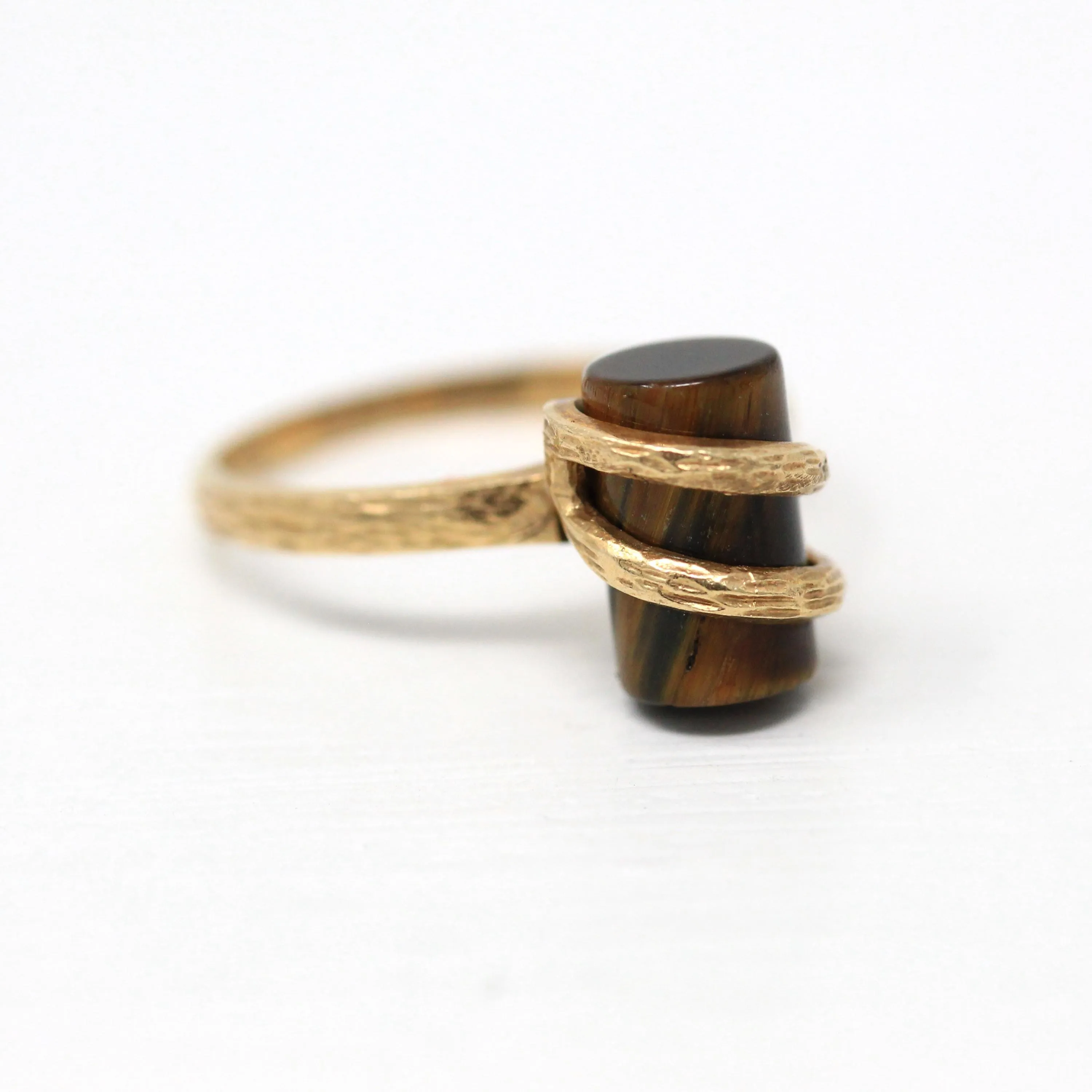 Tiger's Eye Ring - Retro 10k Yellow Gold Brown Gemstone Statement - Vintage Circa 1970s New Old Stock Size 5 3/4 Fine Unique Jewelry