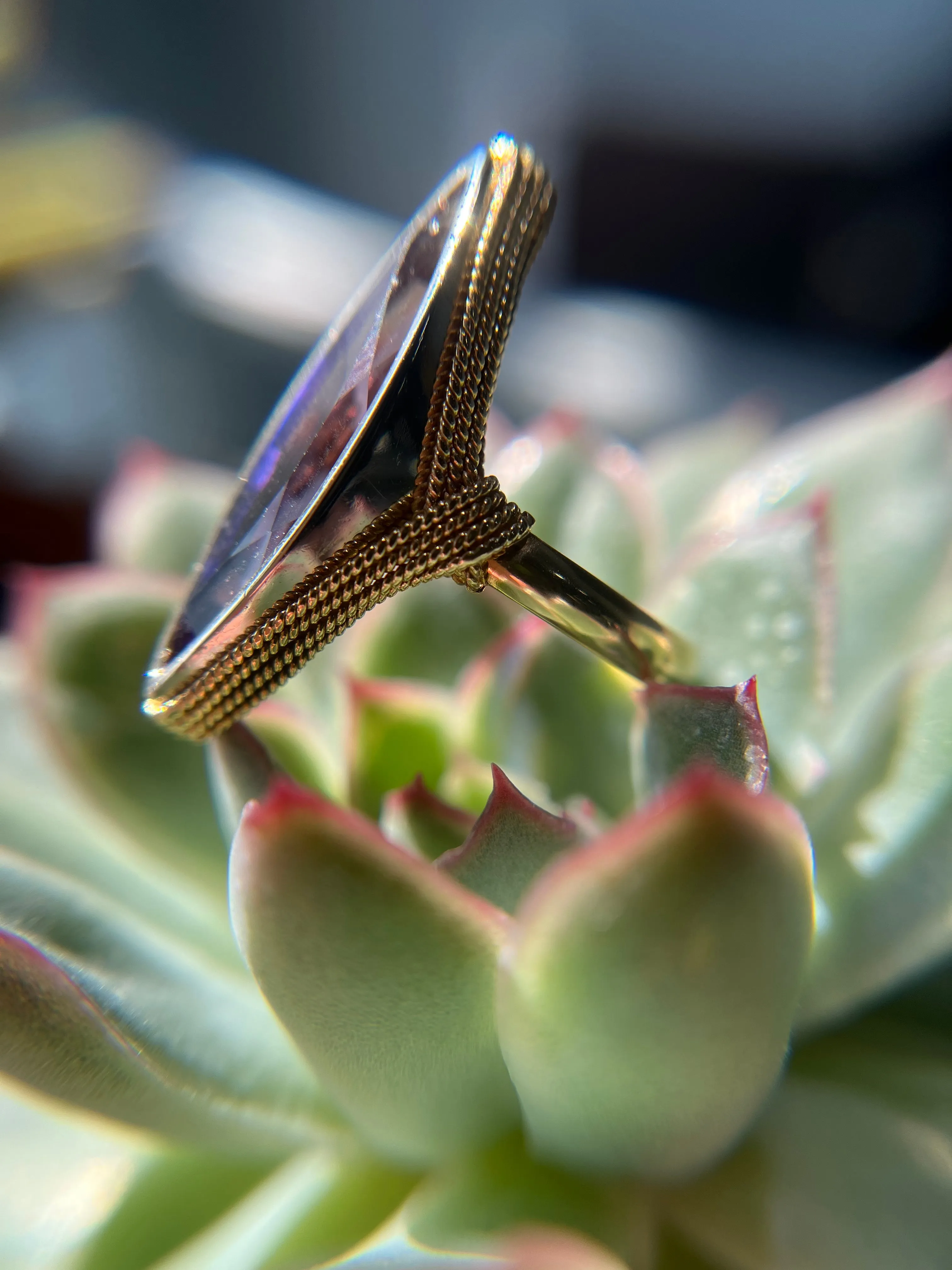 Vintage 18k Synthetic Alexandrite Ring