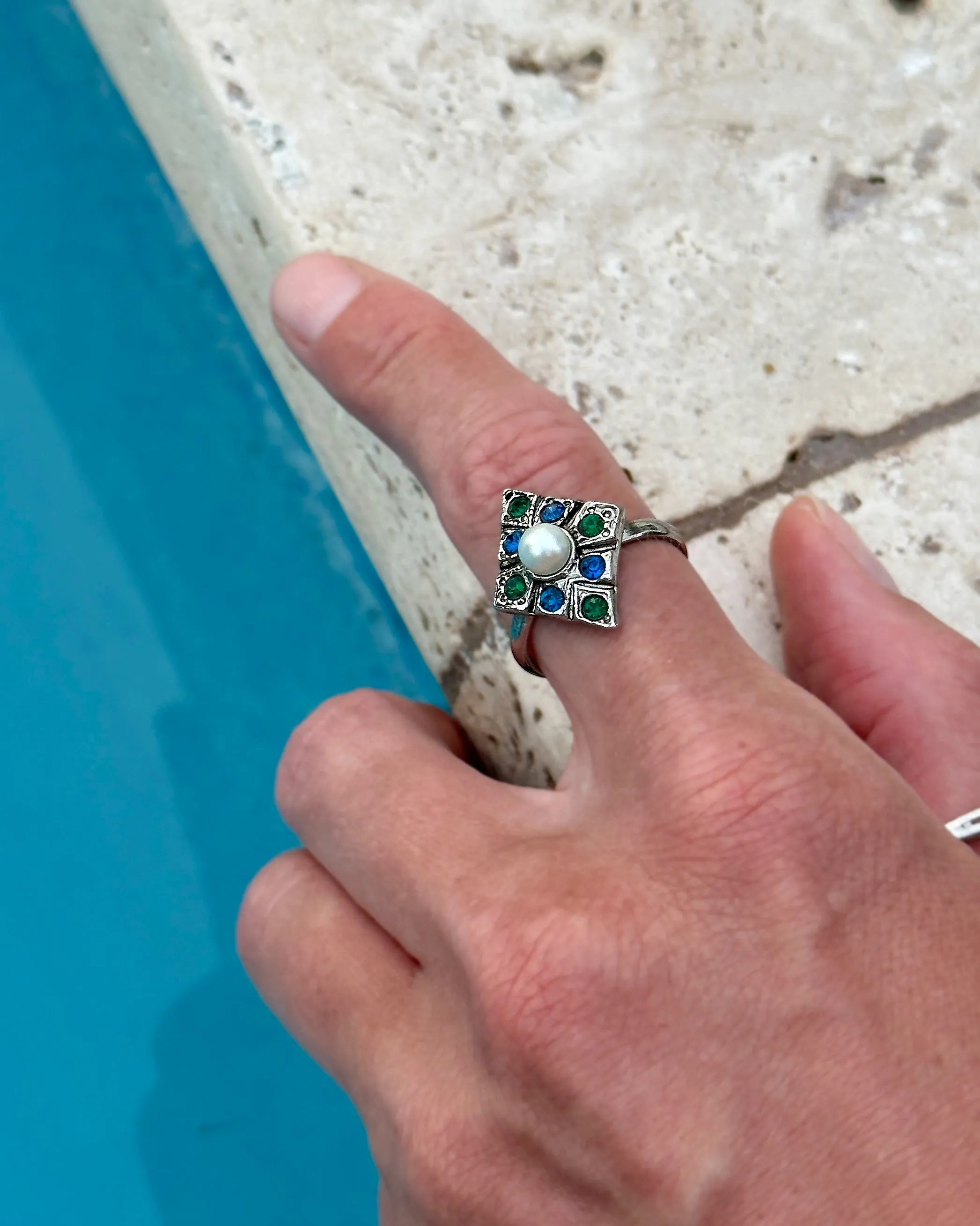 Vintage Art Deco Style Cocktail Ring